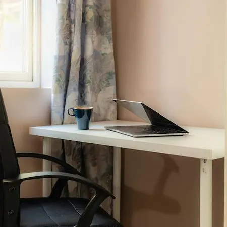 2-br Close To Centre